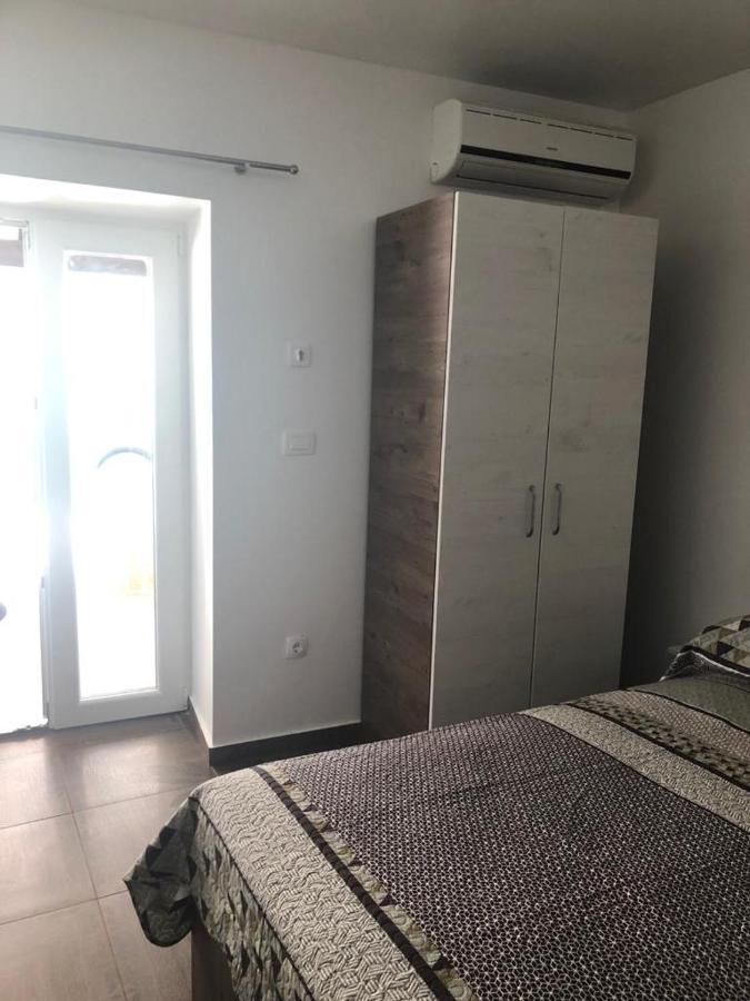 Tonka Apartment *